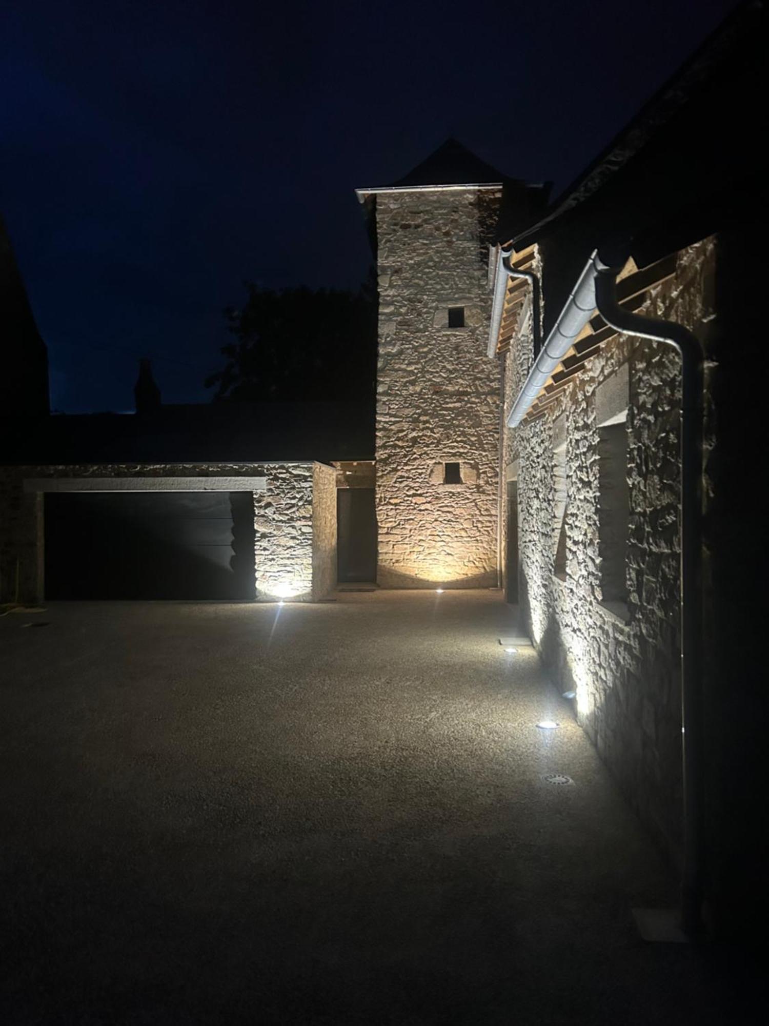 Апартаменты Sejour Au Domaine Des Mortiers Saint-Etienne-de-Montluc Экстерьер фото